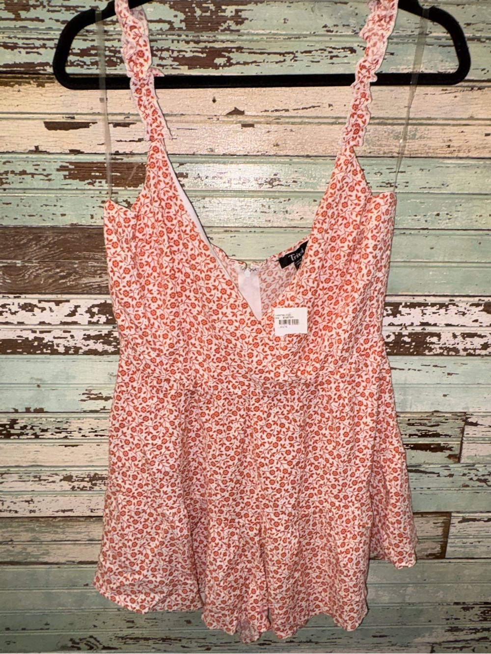 Trixxi Sleeveless Floral Romper in Coral and White